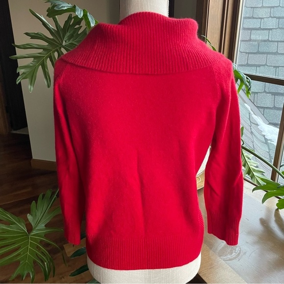 Valerie Stephens Red 2 Ply Cashmere Sweater - Picture 2 of 8